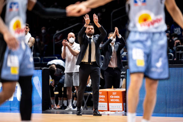 为新中国的 为新中国的