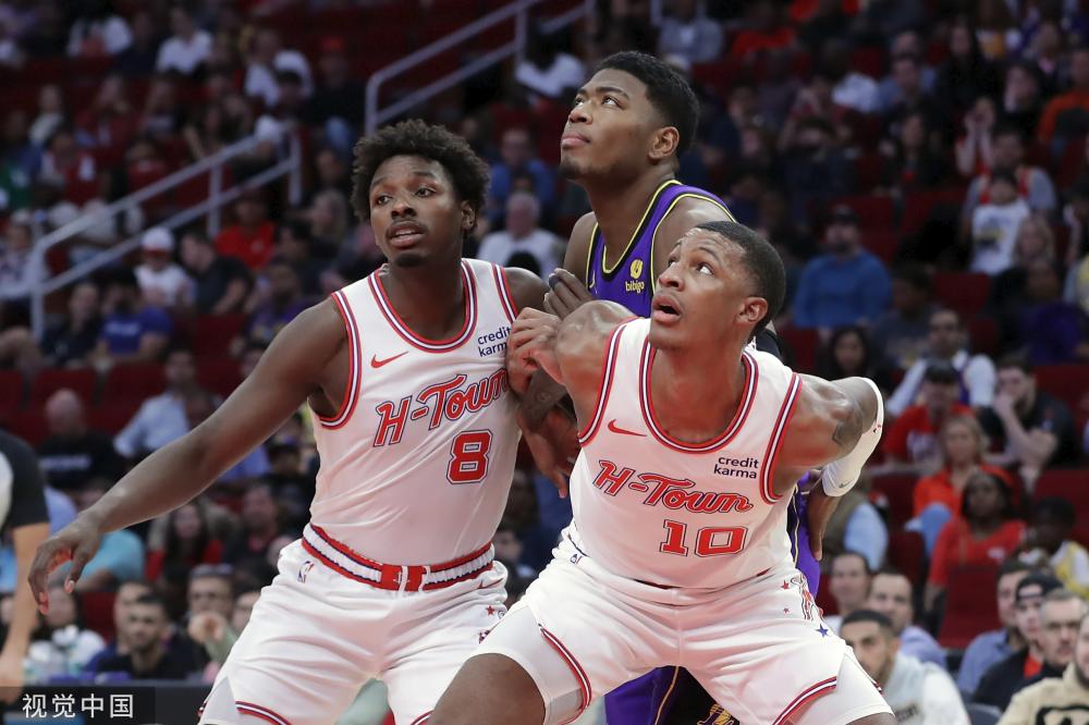 故事深深打 故事深深打