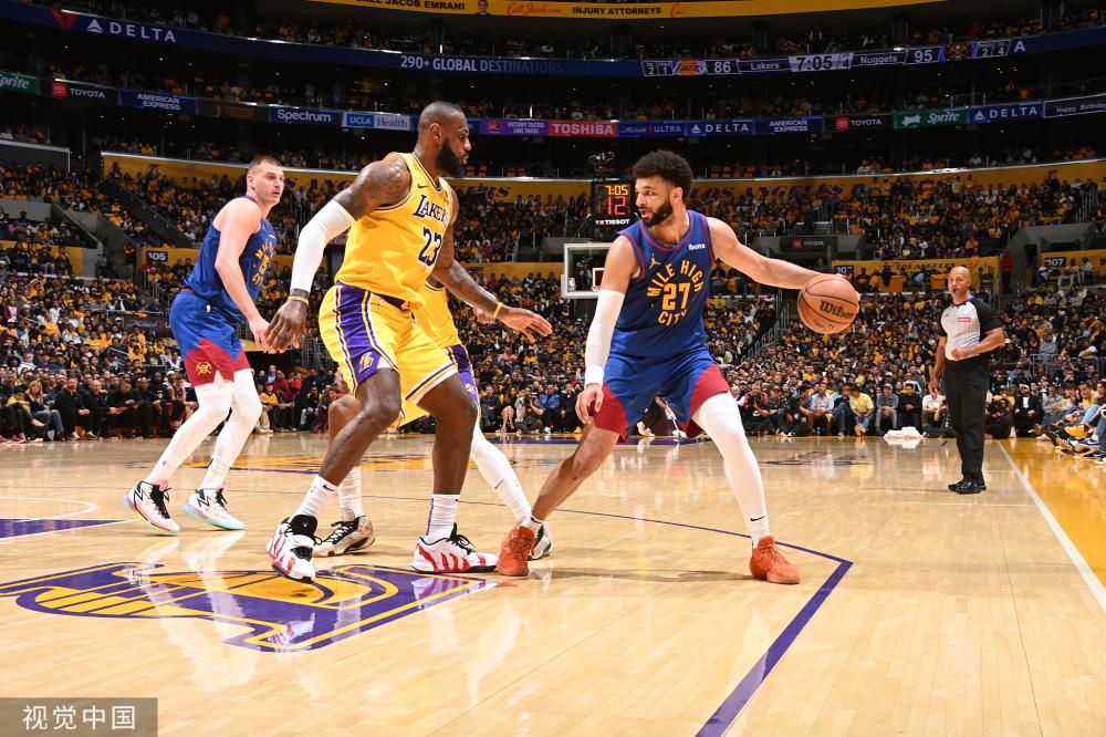 屡获殊荣 屡获殊荣